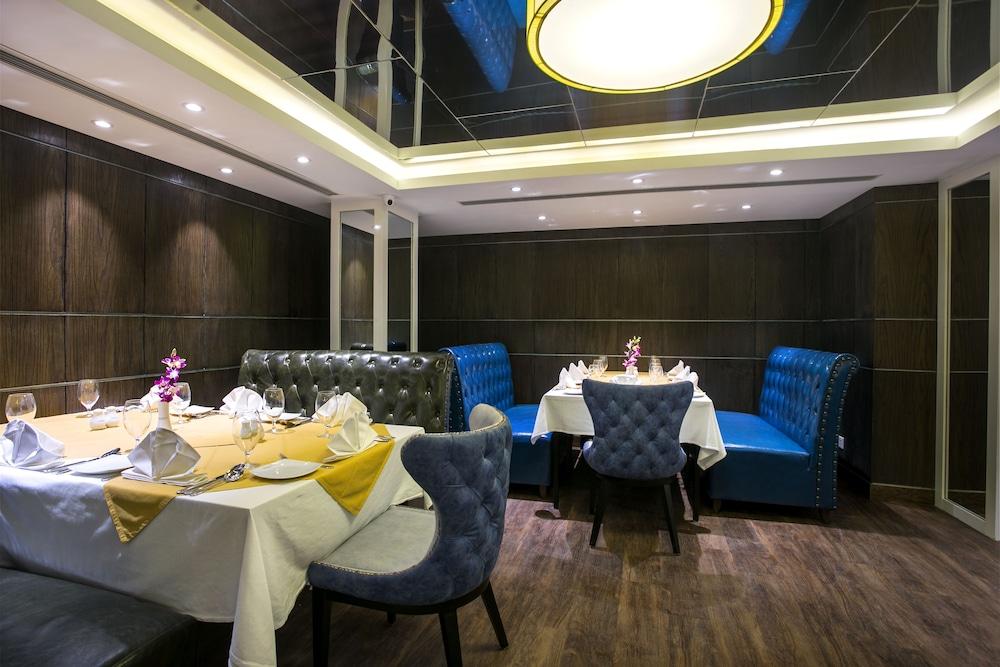 Grace 21 Smart Hotel Дака Екстериор снимка