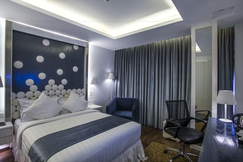 Grace 21 Smart Hotel Дака Екстериор снимка