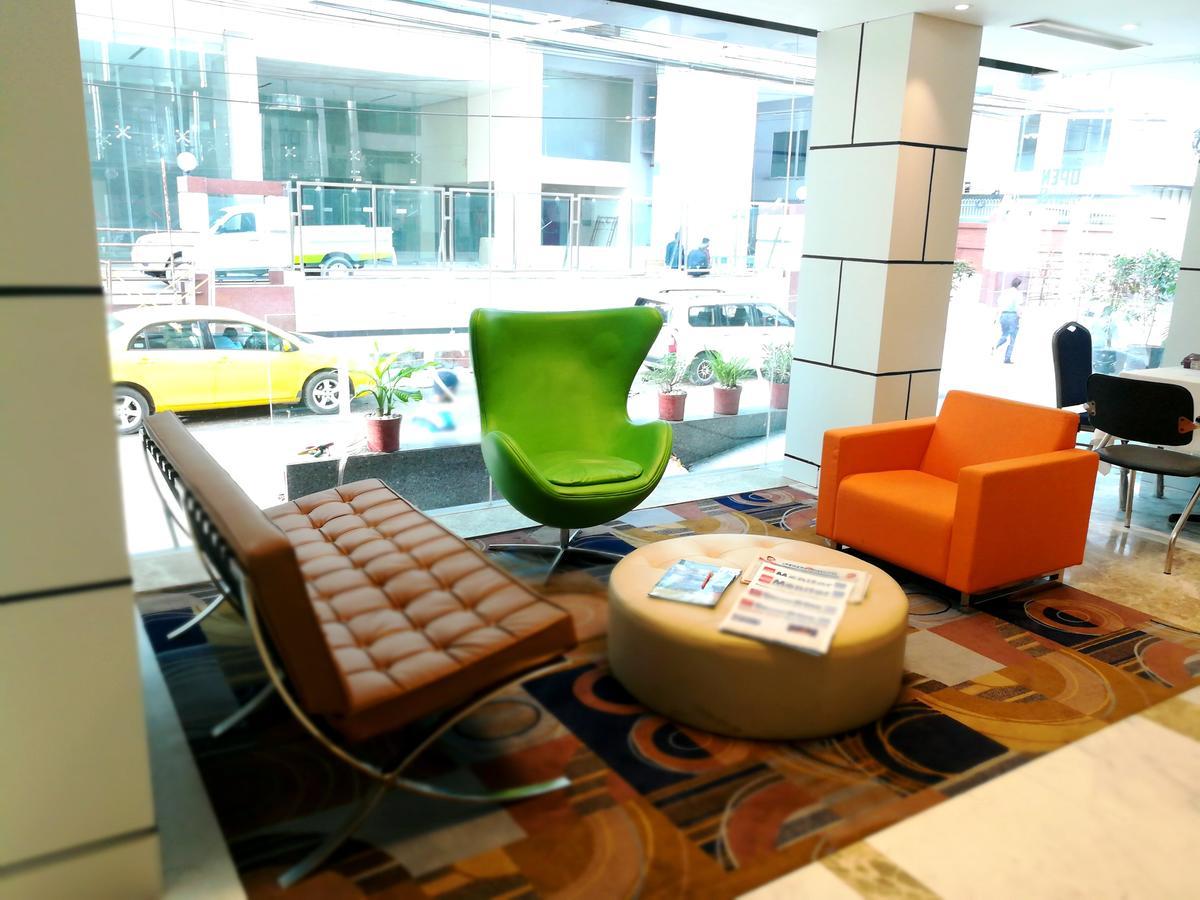 Grace 21 Smart Hotel Дака Екстериор снимка