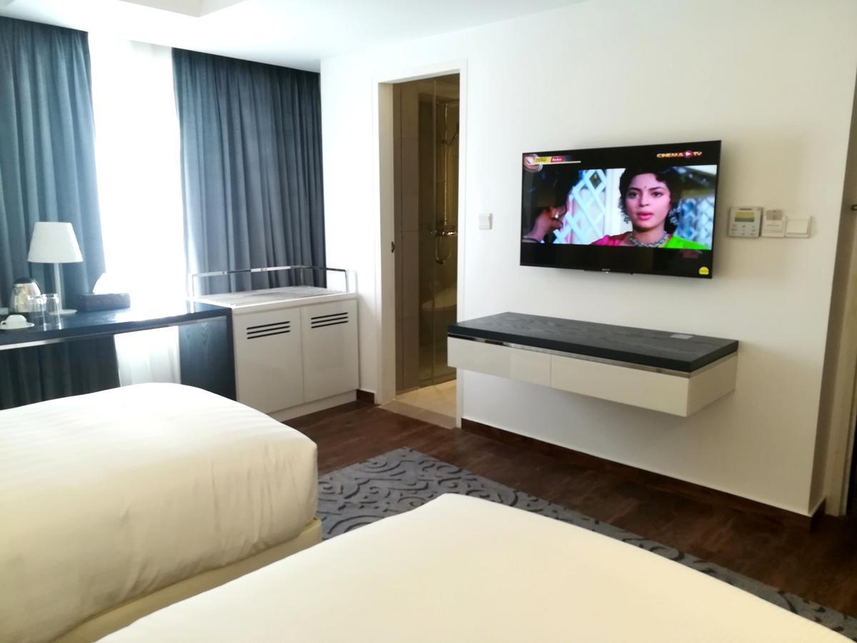 Grace 21 Smart Hotel Дака Екстериор снимка