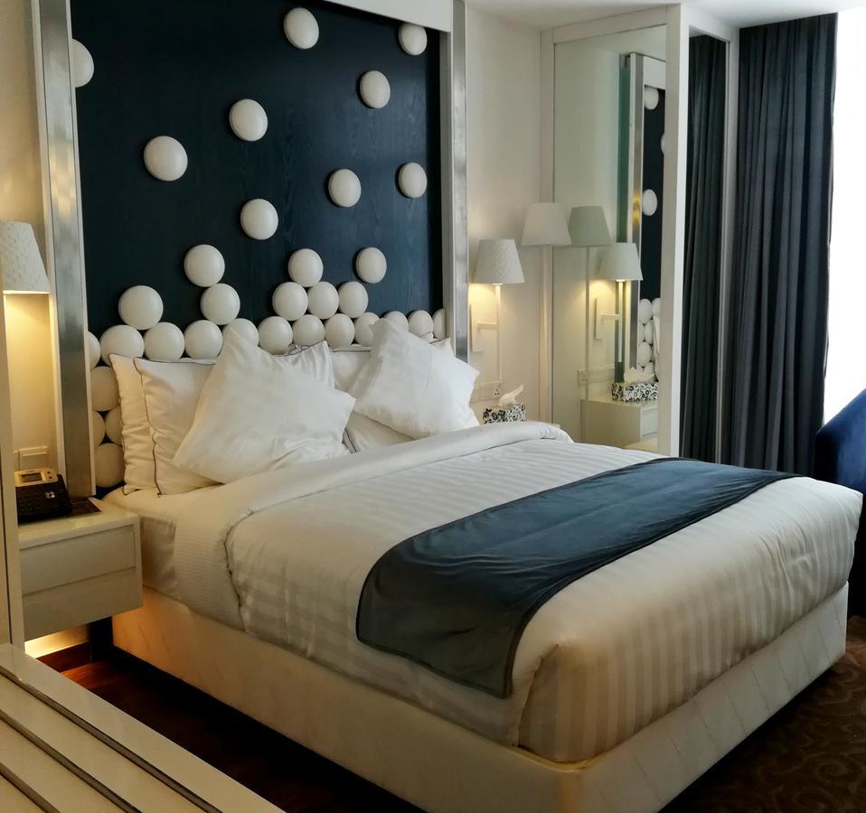 Grace 21 Smart Hotel Дака Екстериор снимка